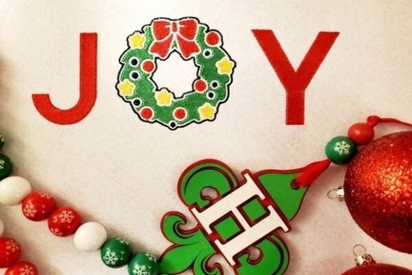 Christmas Joy Wreath